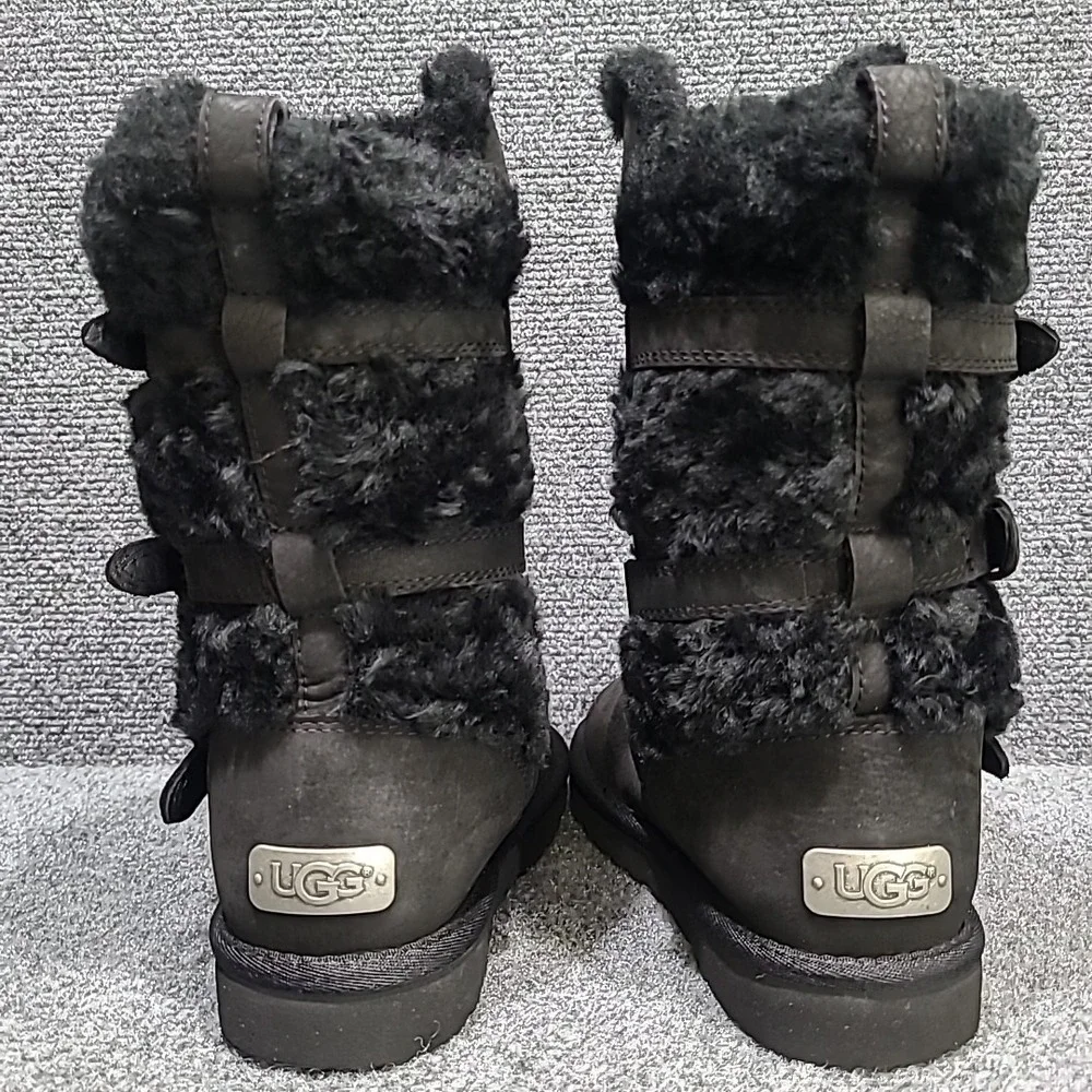 UGG Australia Becket Black Leather Sheepskin Boots Moto Buckle Kid's Size 1